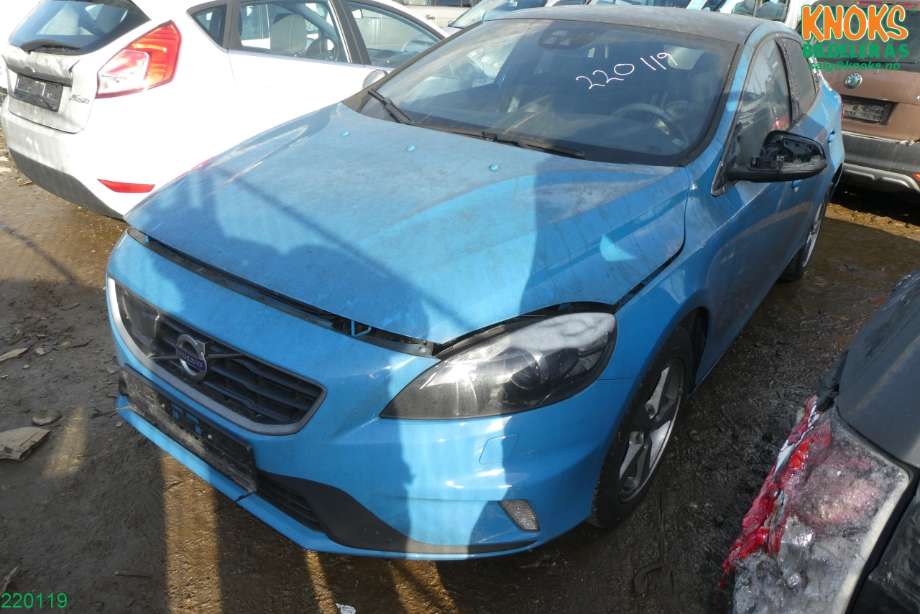 Volvo V40 2012-2019 , Motorkode: D4204T8, Girkassekode: 
