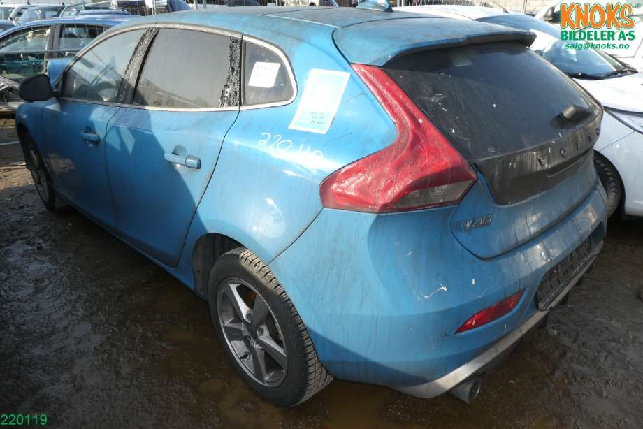 Volvo V40 2012-2019 , Motorkode: D4204T8, Girkassekode: 