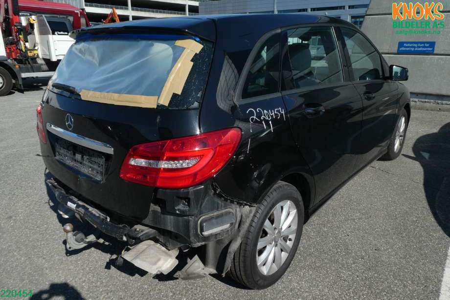 Mercedes B-Klasse 2011-2018 (W246) (W246), Motorkode: M270.910, Girkassekode: 724.002