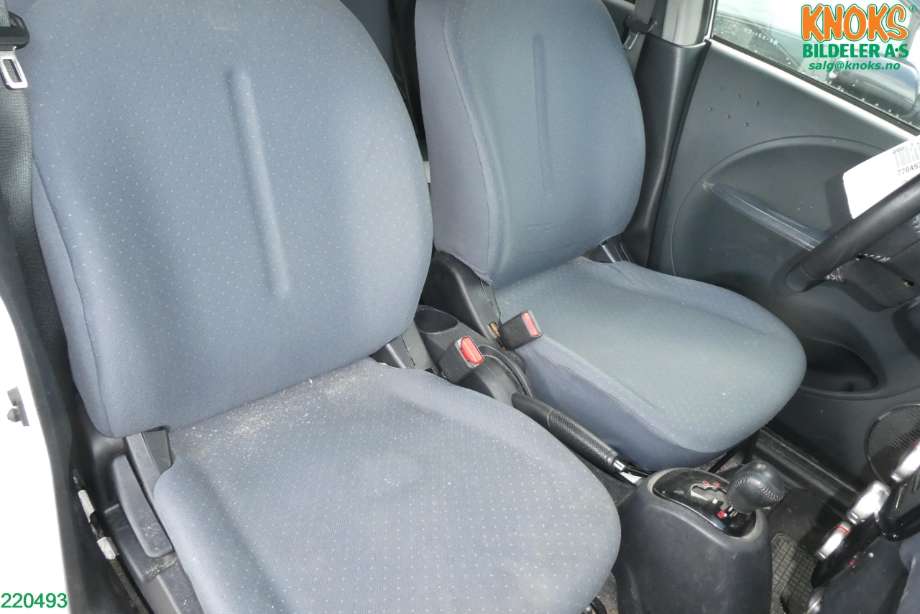 Peugeot iOn 2011-2020 , Motorkode: Y4F1, Girkassekode: 