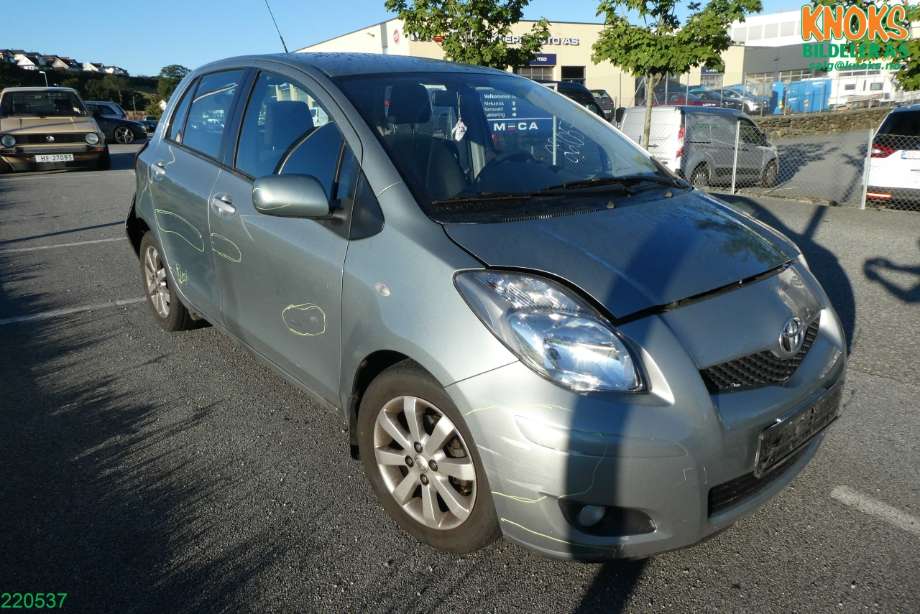 Toyota Yaris 2009-2011 (Type II, Fase 2) , Motorkode: 1NR-FE, Girkassekode: EC66A