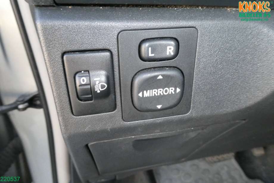 Toyota Yaris 2009-2011 (Type II, Fase 2) , Motorkode: 1NR-FE, Girkassekode: EC66A