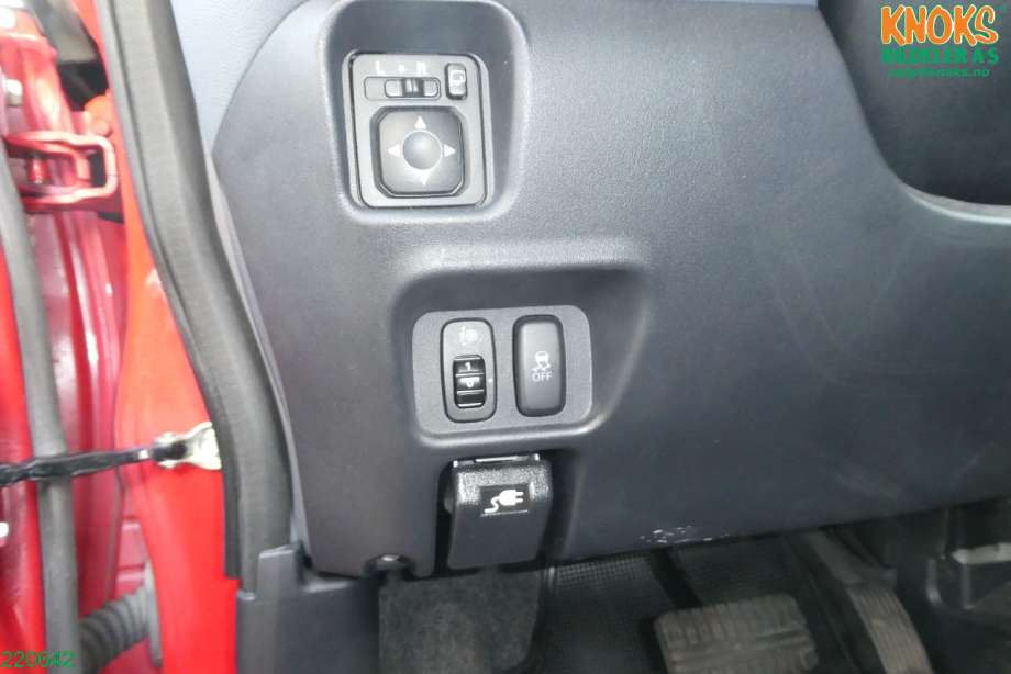 Peugeot iOn 2011-2020 , Motorkode: Y4F1, Girkassekode: 
