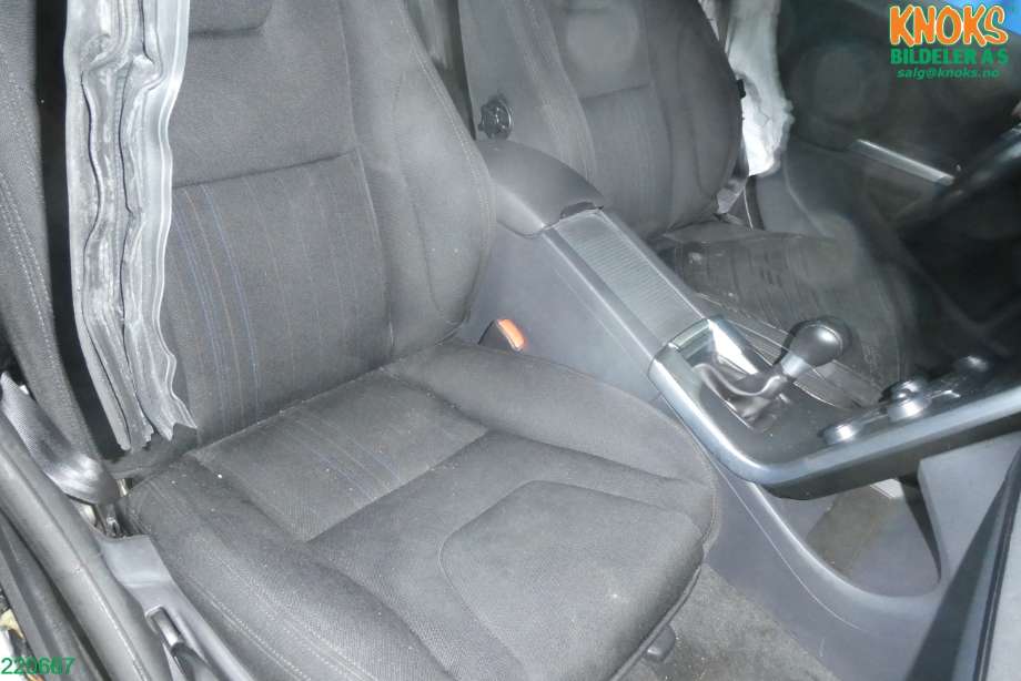 Volvo V60 2010-2013 (Type I, Fase 1) , Motorkode: D4162T, Girkassekode: 