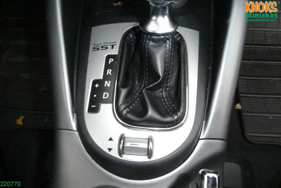 Mitsubishi Outlander 2010-2012 (Type II, Fase 2) , Motorkode: 4HK, Girkassekode: 