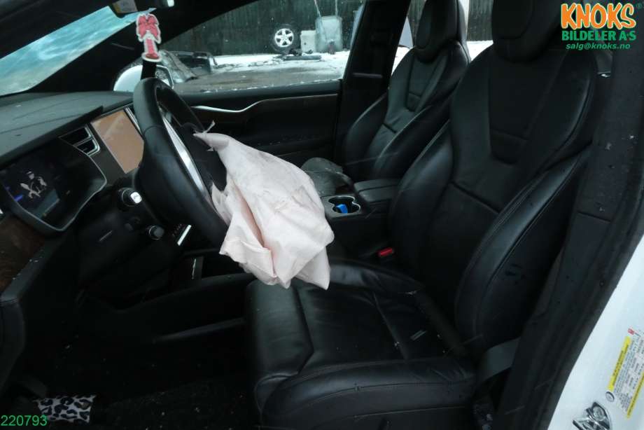 Tesla Model X 2016-->> , Motorkode: , Girkassekode: 