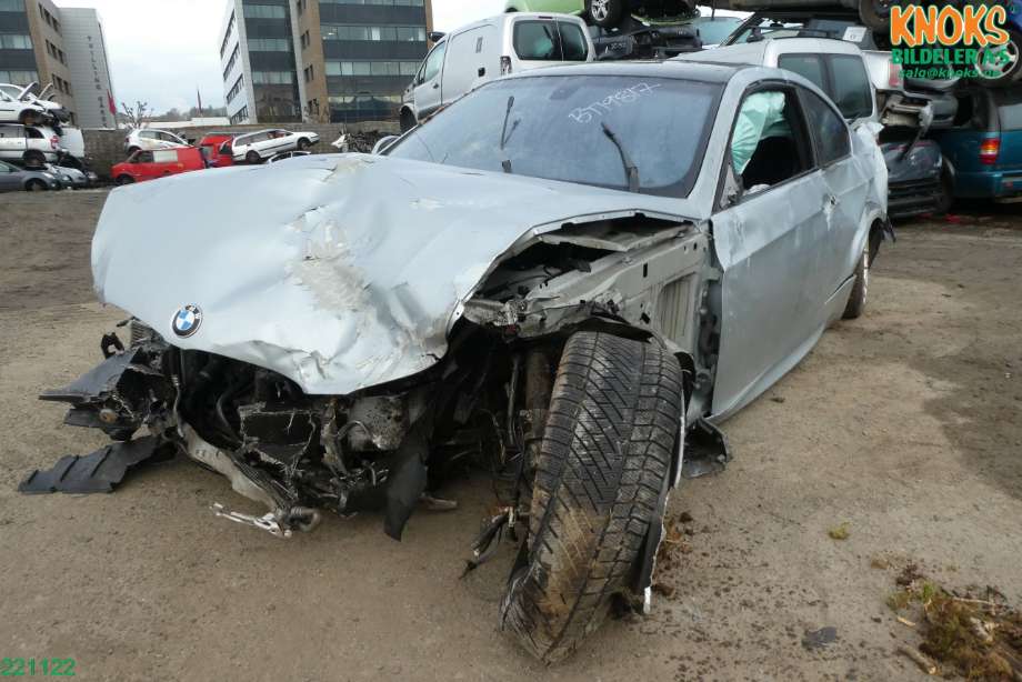 BMW 3-Serie 2005-2011 (E90/E91/E92/E93) (E90/E91/E92/E93), Motorkode: S65-B40A, Girkassekode: