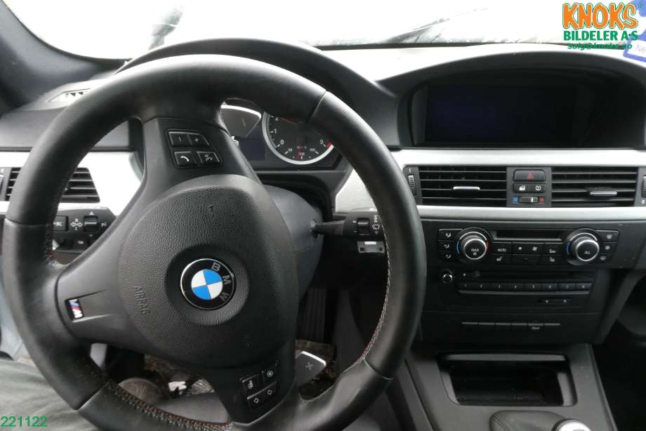 BMW 3-Serie 2005-2011 (E90/E91/E92/E93) (E90/E91/E92/E93), Motorkode: S65-B40A, Girkassekode: