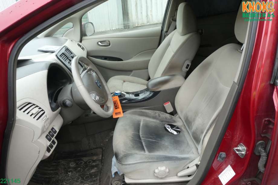 Nissan Leaf 2011-2017 (Type I) , Motorkode: EM61, Girkassekode: 