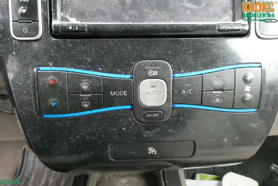 Nissan Leaf 2011-2017 (Type I) , Motorkode: EM61, Girkassekode: 