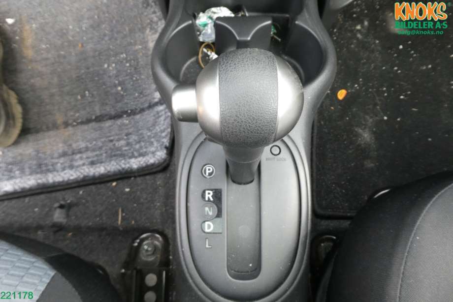 Nissan Micra 2011-2017 (K13) (K13), Motorkode: HR12DE, Girkassekode: 