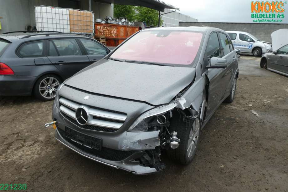 Mercedes B-Klasse 2011-2018 (W246) (W246), Motorkode: EM0004, Girkassekode: 