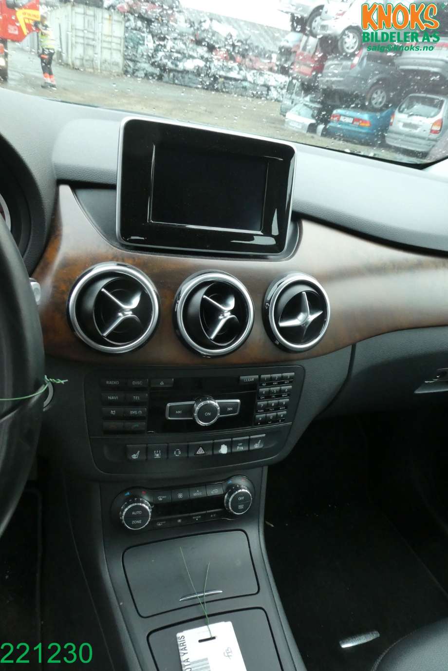 Mercedes B-Klasse 2011-2018 (W246) (W246), Motorkode: EM0004, Girkassekode: 
