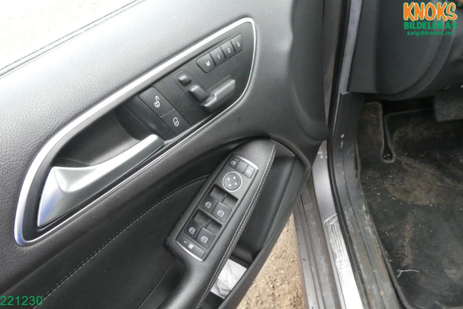Mercedes B-Klasse 2011-2018 (W246) (W246), Motorkode: EM0004, Girkassekode: 