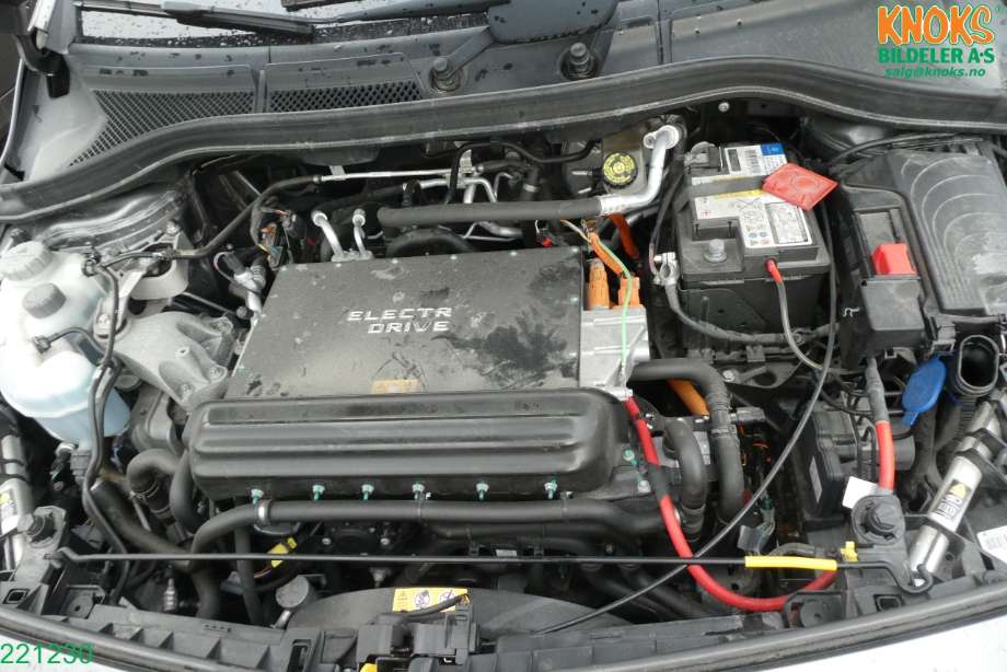 Mercedes B-Klasse 2011-2018 (W246) (W246), Motorkode: EM0004, Girkassekode: 
