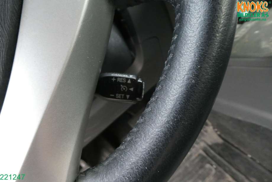 Toyota Prius +7 2012-2020 (Type III) (stasjonsvogn) (stasjonsvogn), Motorkode: 2ZR-FXE, Girkassekode: