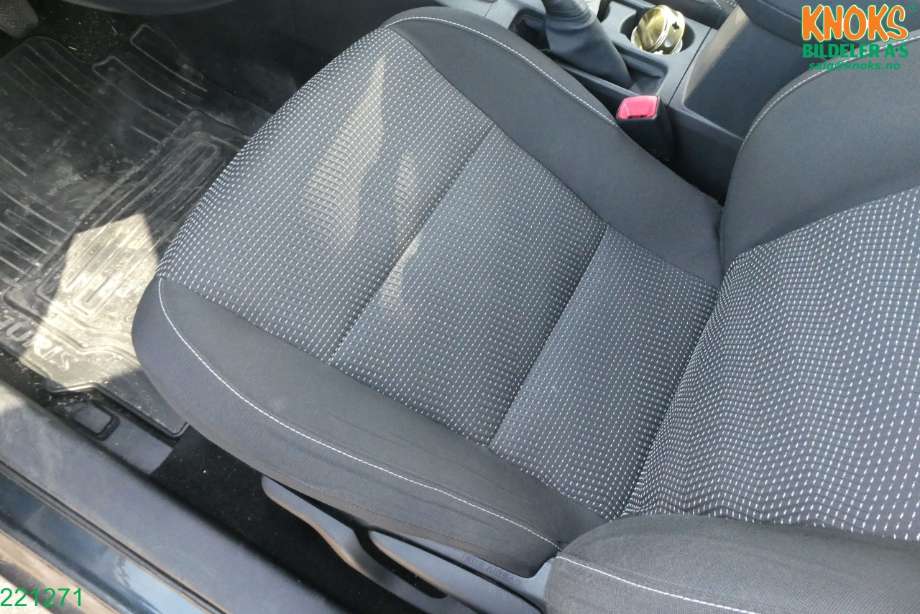 Toyota Auris 2013-2015 (Type II, Fase 1) , Motorkode: 1ZR-FAE, Girkassekode: 