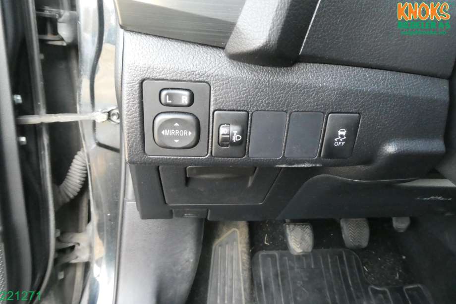 Toyota Auris 2013-2015 (Type II, Fase 1) , Motorkode: 1ZR-FAE, Girkassekode: