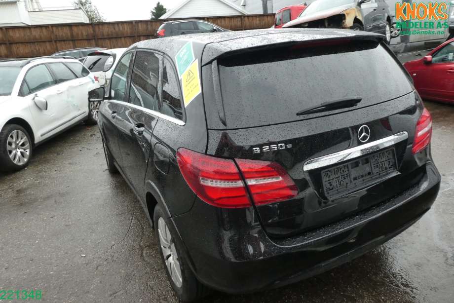 Mercedes B-Klasse 2011-2018 (W246) (W246), Motorkode: EM0004, Girkassekode: