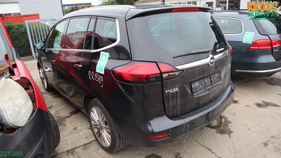 Opel Zafira Tourer 2012-2018 , Motorkode: A20DTL, Girkassekode: