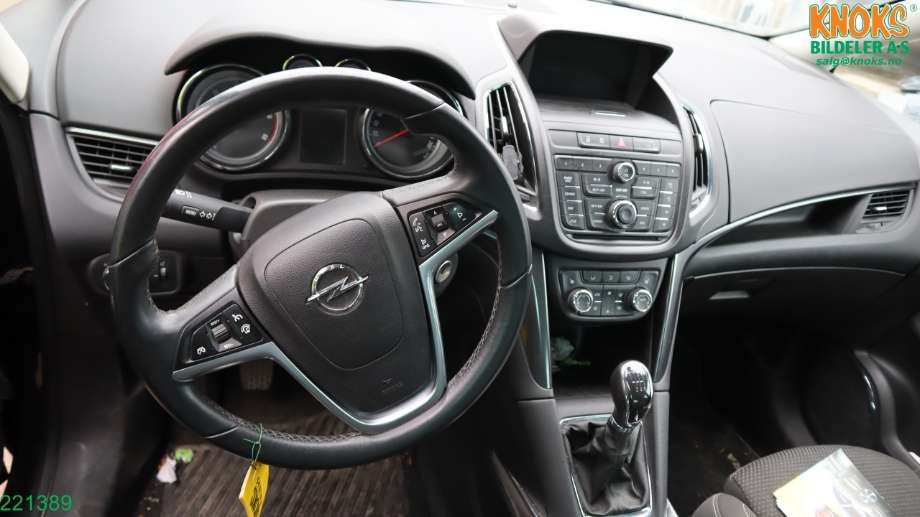 Opel Zafira Tourer 2012-2018 , Motorkode: A20DTL, Girkassekode: