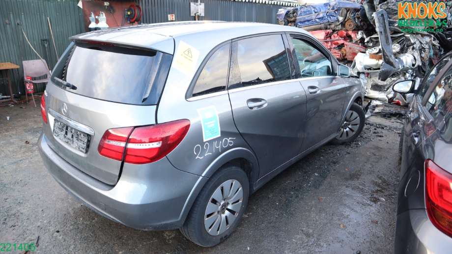 Mercedes B-Klasse 2011-2018 (W246) (W246), Motorkode: EM0004, Girkassekode: