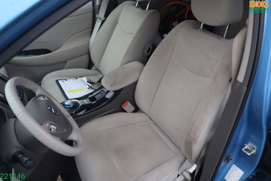 Nissan Leaf 2011-2017 (Type I) delebil , Motorkode: EM61, Girkassekode: 