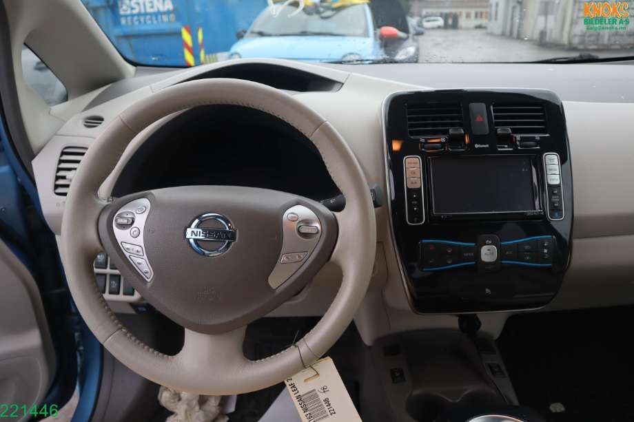 Nissan Leaf 2011-2017 (Type I) , Motorkode: EM61, Girkassekode: 
