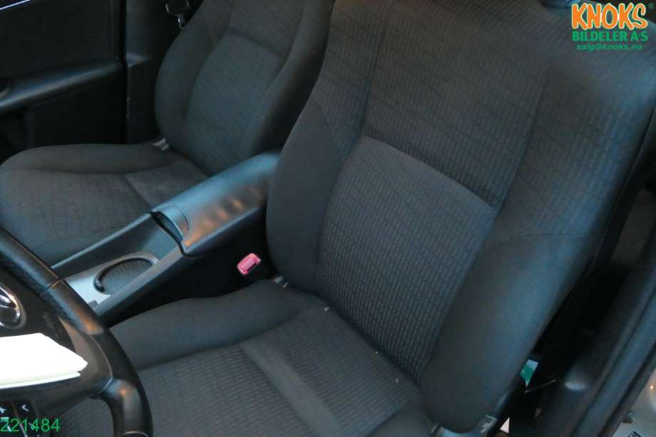 Toyota Avensis 2009-2015 (Type III, Fase 1) , Motorkode: 2ZR-FAE, Girkassekode: K311