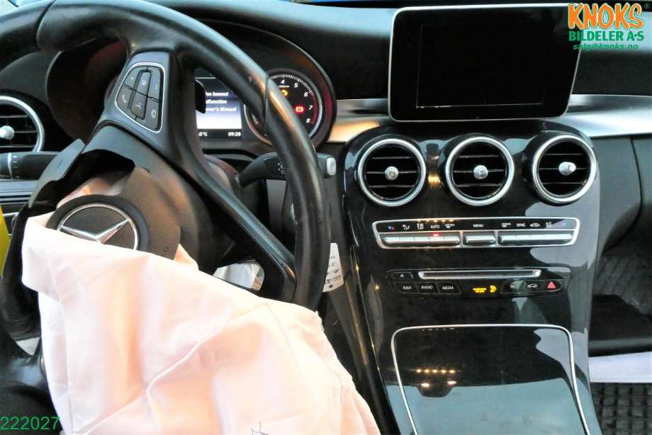 Mercedes C-Klasse 2014-2018 (Fase 1) (W205) (W205), Motorkode: M274.910, Girkassekode: 722.995