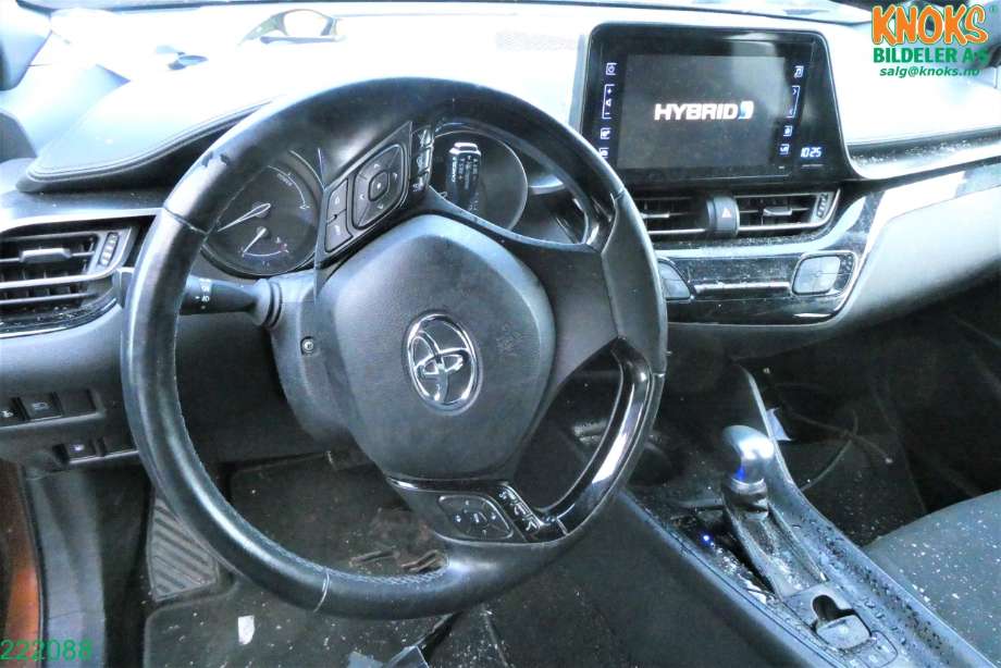 Toyota C-HR 2016-->> , Motorkode: 2ZR-FXE, Girkassekode: P610