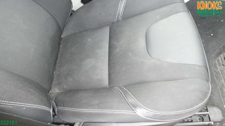 Volvo V40 2012-2019 , Motorkode: D4162T, Girkassekode: