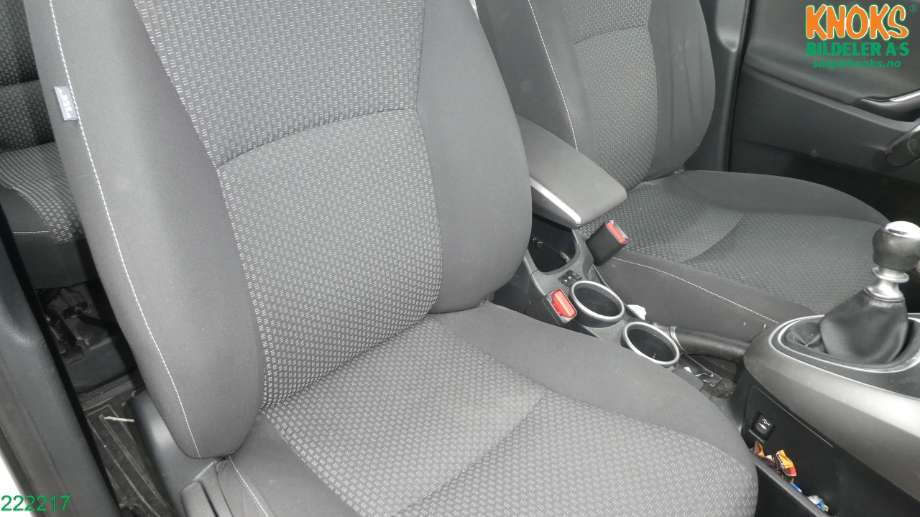 Toyota Verso 2009-2016 (Type III) , Motorkode: 1AD-FTV, Girkassekode: EA65