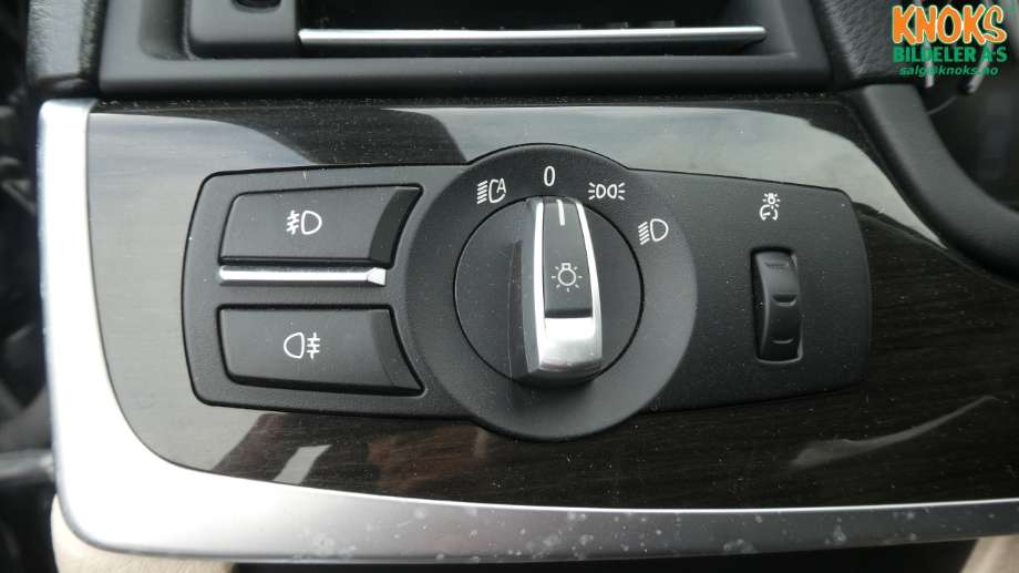 BMW 5-Serie 2010-2017 (F10/F11) (F10/F11), Motorkode: N47-D20C, Girkassekode: 