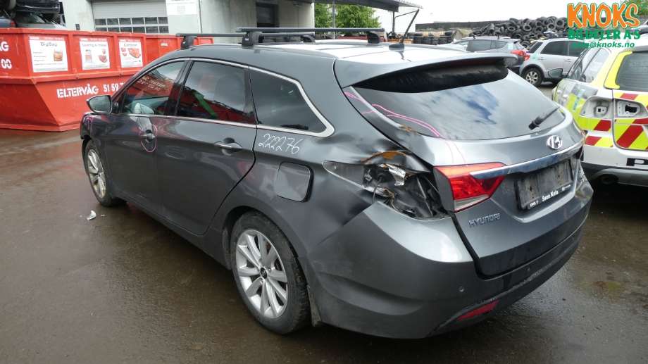 Hyundai i40 2012-2017 , Motorkode: D4FD, Girkassekode: