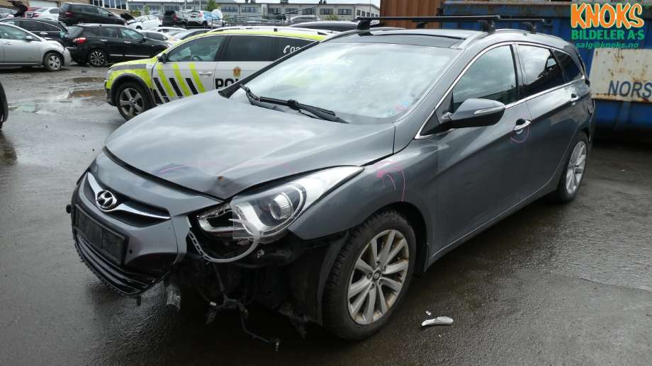 Hyundai i40 2012-2017 , Motorkode: D4FD, Girkassekode: