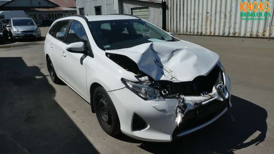 Toyota Auris 2013-2015 (Type II, Fase 1) , Motorkode: 1ND-TV, Girkassekode: EC69