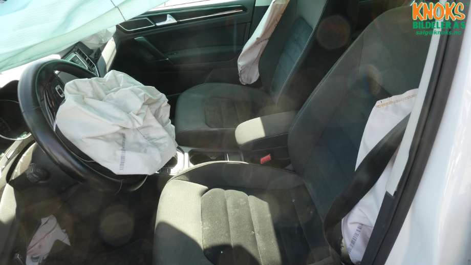 VW Golf Sportsvan 2014-2018 , Motorkode: CZDA, Girkassekode: SMQ