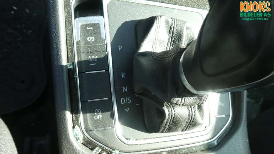 VW Golf Sportsvan 2014-2018 , Motorkode: CZDA, Girkassekode: SMQ