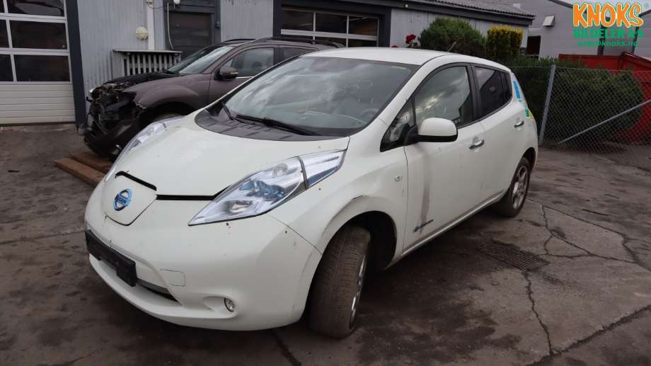 Nissan Leaf 2011-2017 (Type I) , Motorkode: EM61, Girkassekode: