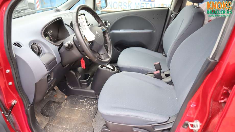 Peugeot iOn 2011-2020 , Motorkode: Y4F1, Girkassekode: