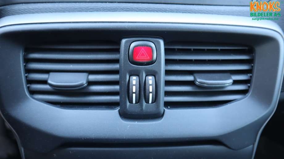 Volvo V40 2012-2019 , Motorkode: B4204T38, Girkassekode: 