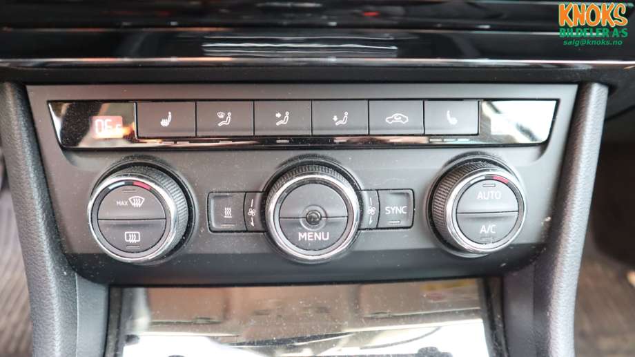 Škoda Superb 2015-->> (Type III) , Motorkode: CRLB, Girkassekode: QFZ