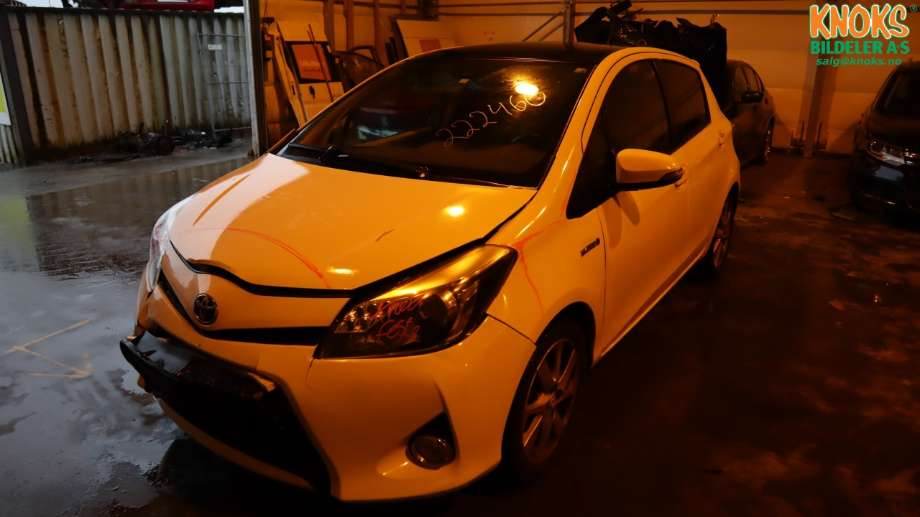 Toyota Yaris 2012-2014 (Type III, Fase 1) , Motorkode: 1NZ-FXE, Girkassekode: 
