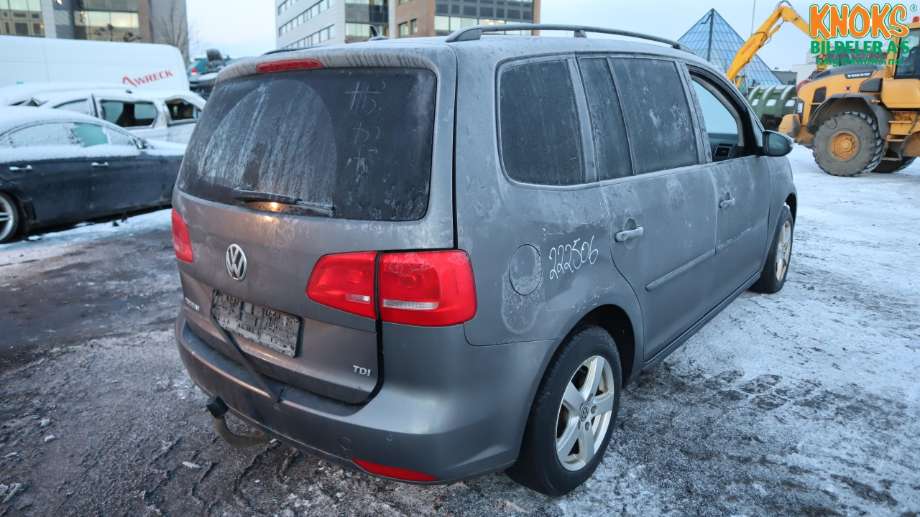 VW Touran 2010-2015 (Type I, Fase 3) , Motorkode: CAYC, Girkassekode: MLE