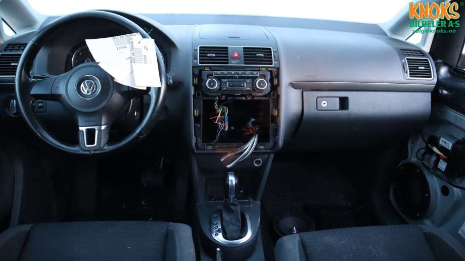 VW Touran 2010-2015 (Type I, Fase 3) , Motorkode: CAYC, Girkassekode: MLE