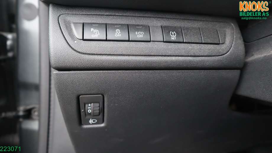 Peugeot 208 2012-2019 (Type I) , Motorkode: HMZ, Girkassekode: 