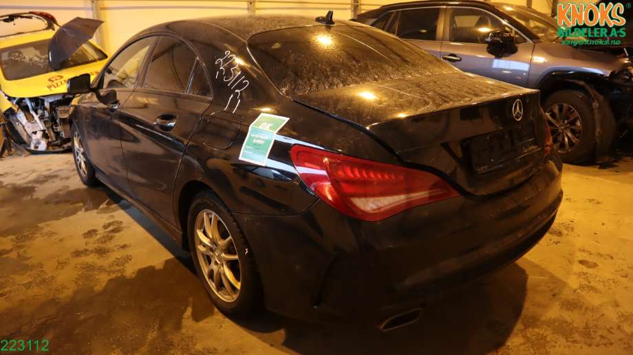 Mercedes CLA 2013-2019 (C117) (C117), Motorkode: M270.910, Girkassekode: 