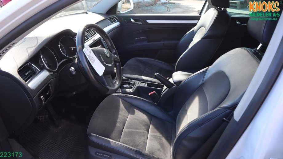 Škoda Superb 2008-2015 (Type II) , Motorkode: CFGB, Girkassekode: MFM