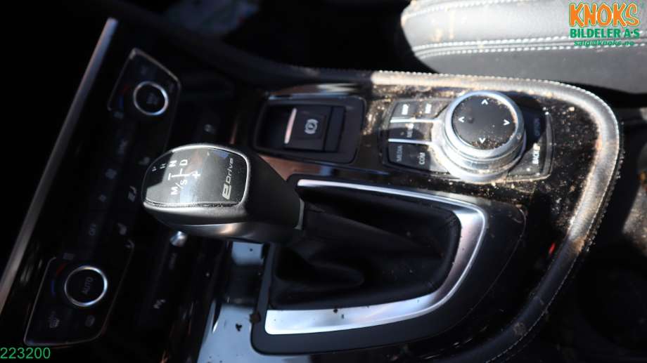 BMW 2-Serie 2014-2021 (F22/F23) (F22/F23), Motorkode: B38-A15A, Girkassekode: 